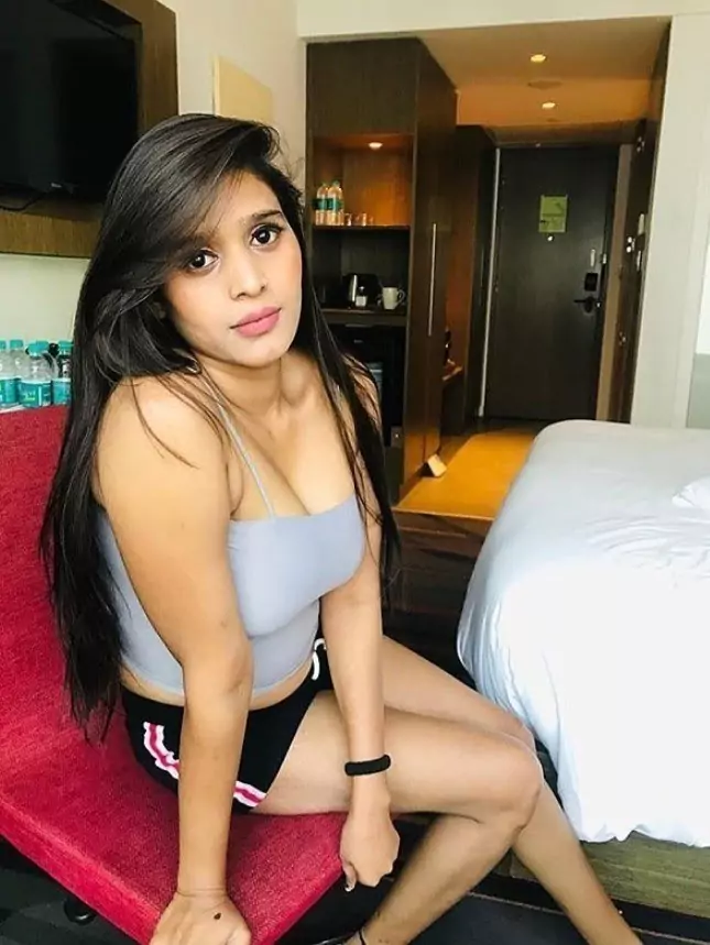 कॉल गर्ल्स सर्विस  वडाली